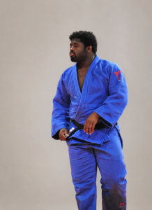 Judovereniging Groesbeek bouwt aan de toekomst met nieuwe hoofdtrainer Marvin de la Croes en betrokken leden.